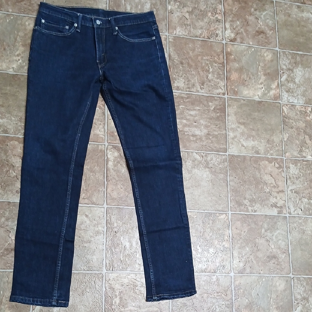 Like New! Levi's 511 Blue and White Syraight Denim Jeans